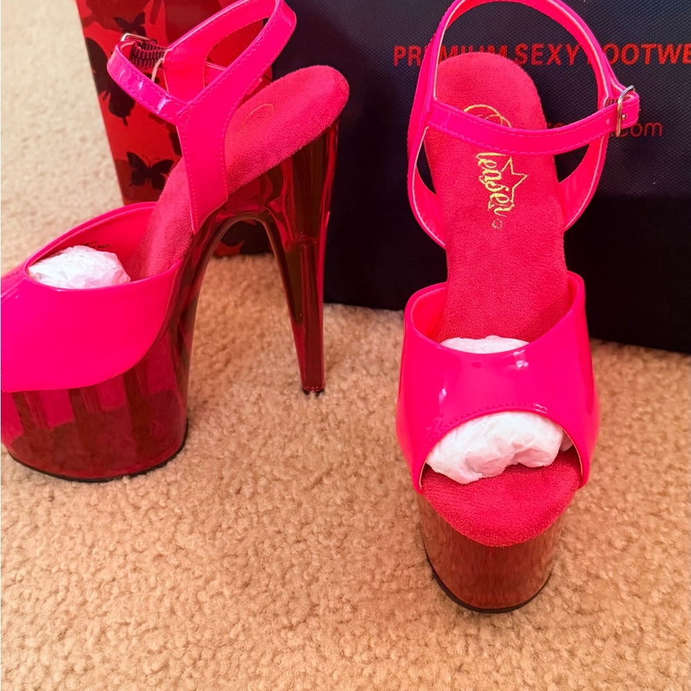Hustler Hollywood Hot Pink Patent Platform Sandals